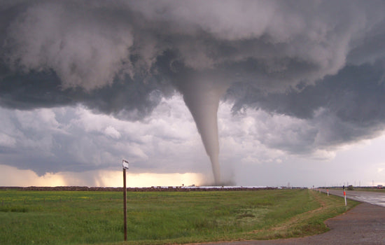 Tornado Safety Tips for Drivers | US Cargo Control